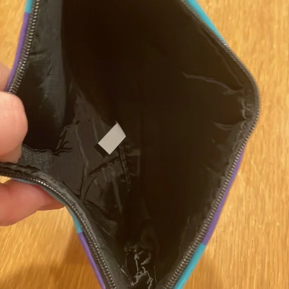 🍰 HOST PICK x2 🍃 Golden Girls Makeup/Cosmetic Bag 💄 - Picture 3 of 4